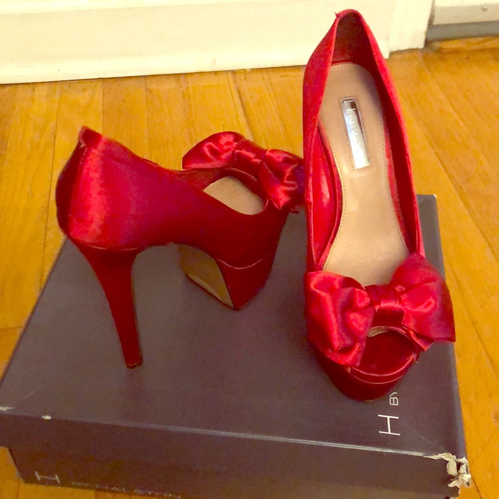 Red peep toes used